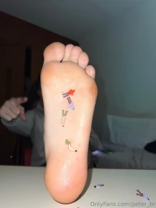 Tinies big feet and big tongue for them to explore macro part 2