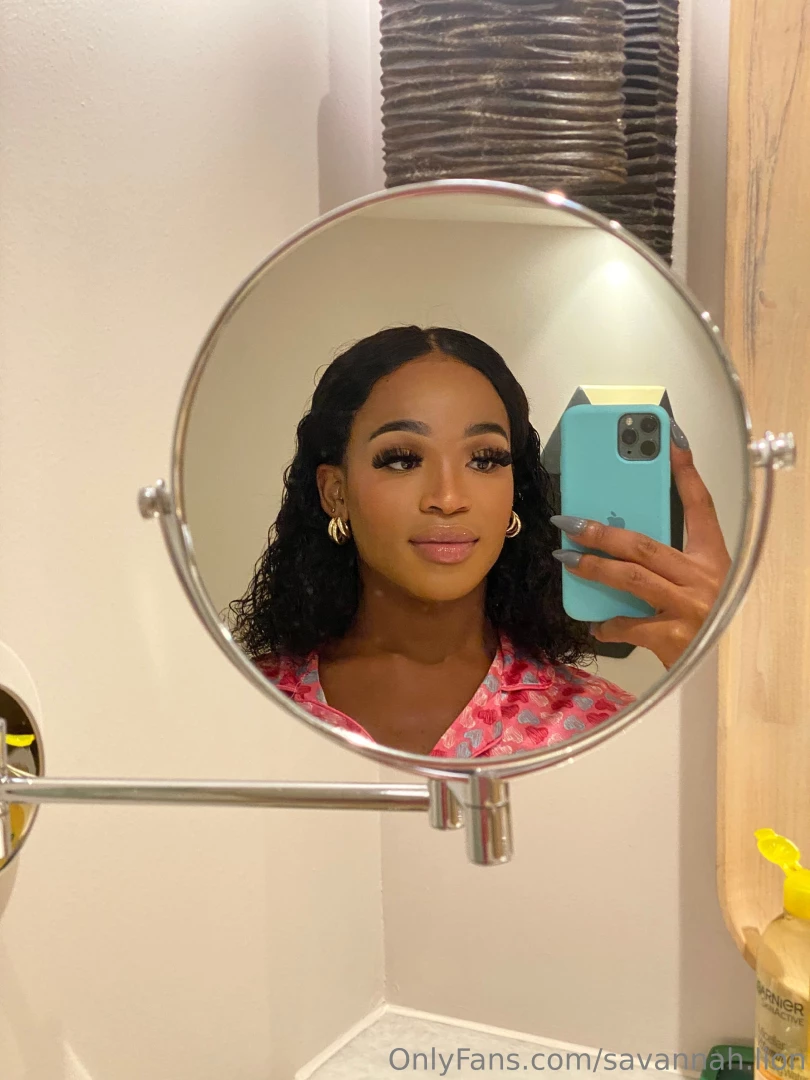 Yes i m wearing the crown i deserve 