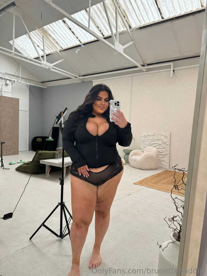 Brunettebaddiie part 25 