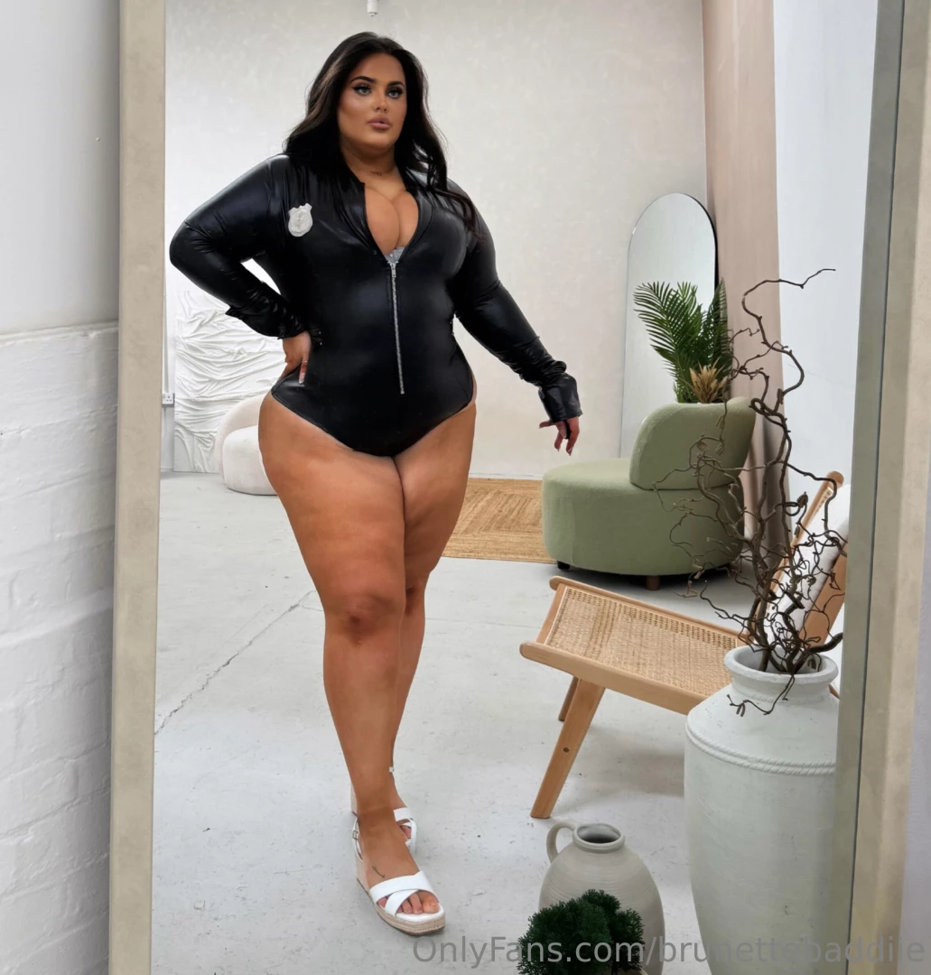 Who wants handcuffing naughty 