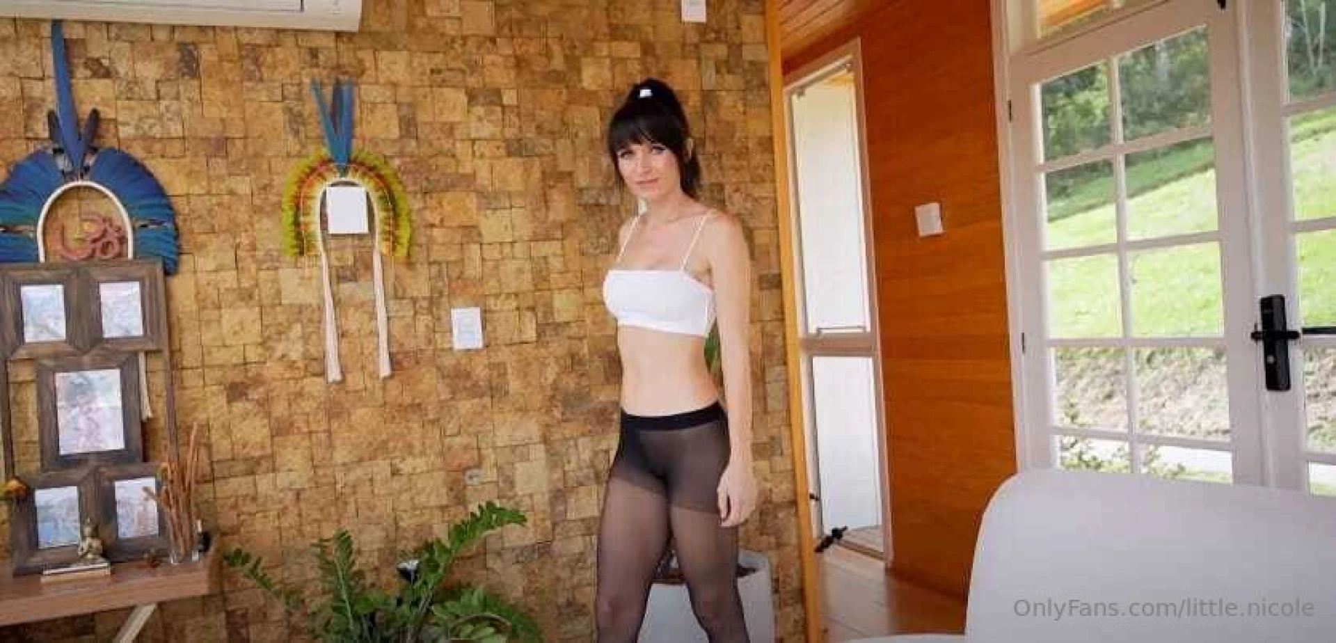 You still haven t seen my latest pantyhose footjob video open your dm 