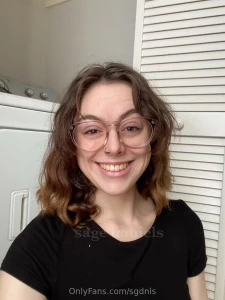 I got distracted while doing the laundry and took titty pics instead part 1