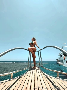 My dears do you mind if i indulge you a bit with content from hot