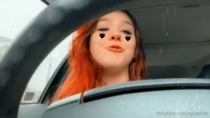 A little arctic monkeys in the car lt 3