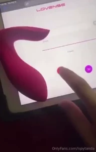 Is anybody around to play