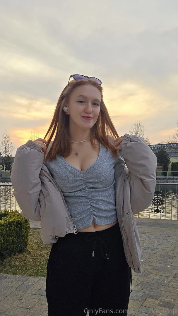 I love warm weather and the seasons and you how do you like to spend 