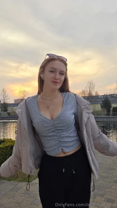 I love warm weather and the seasons and you how do you like to spend part 6