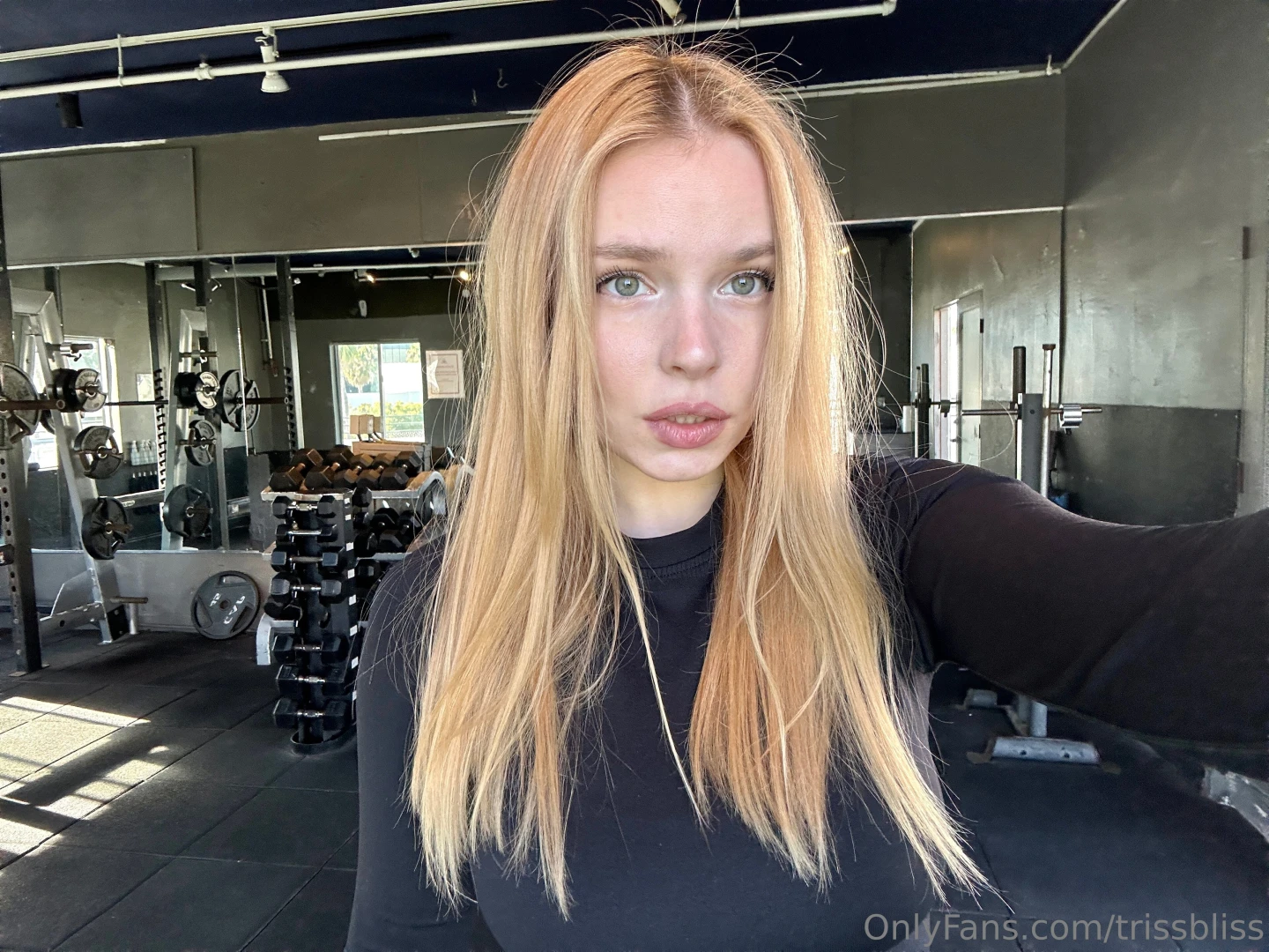 I ve got a few complements today in the gym guys do us compliment part 1 