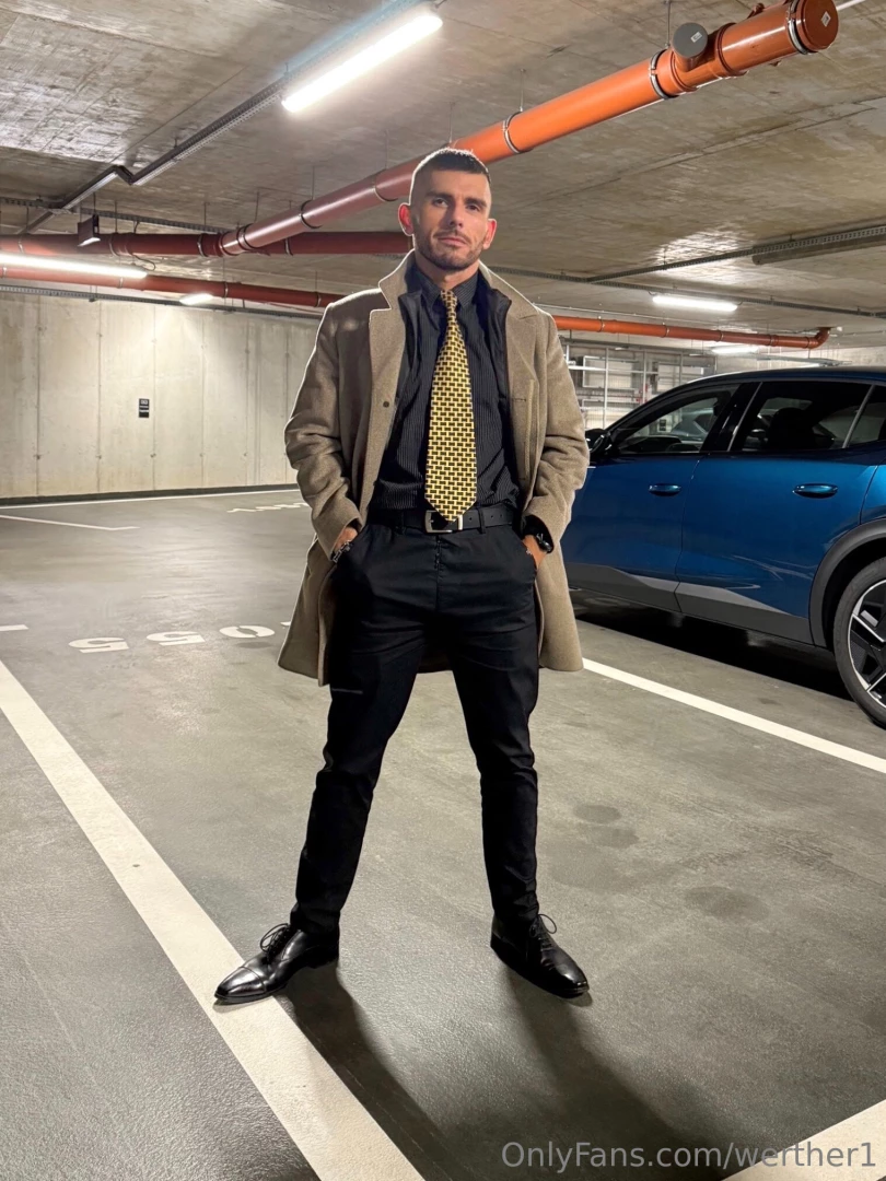 Cage check after office day 