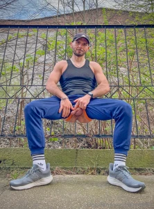 Ass exposure after jogging part 3