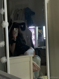 Stop scrolling and say hi part 1