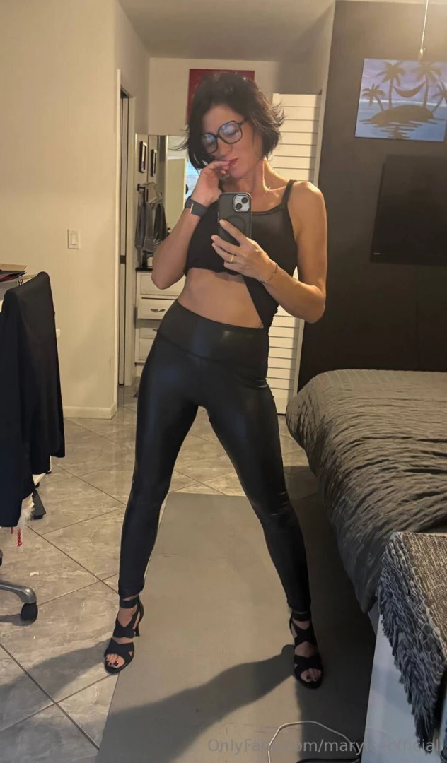 Is it getting hot in here or is it just me part 25 