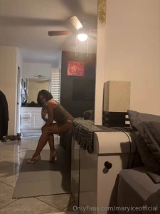 I need to know what you re craving tonight babe don t be shy tell meee