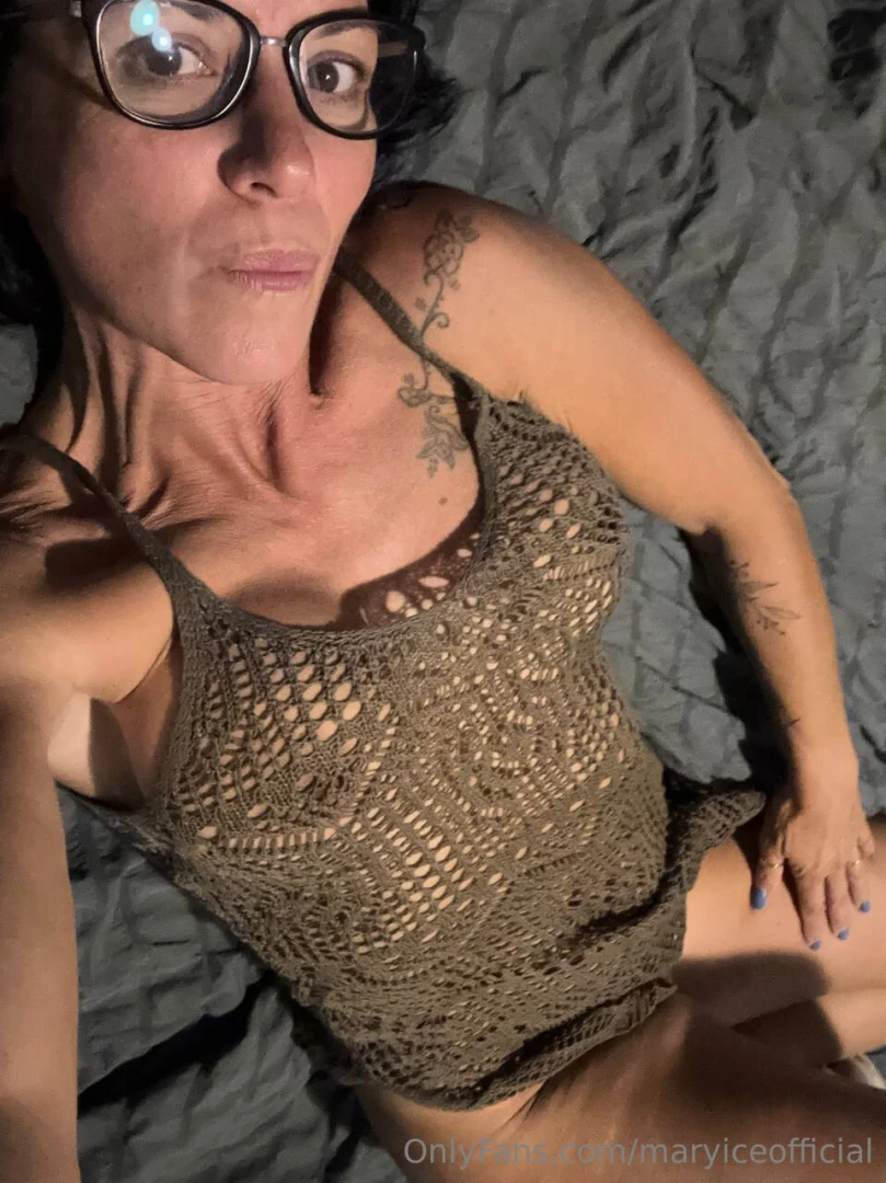 Come join me in bed it s getting lonely in here 