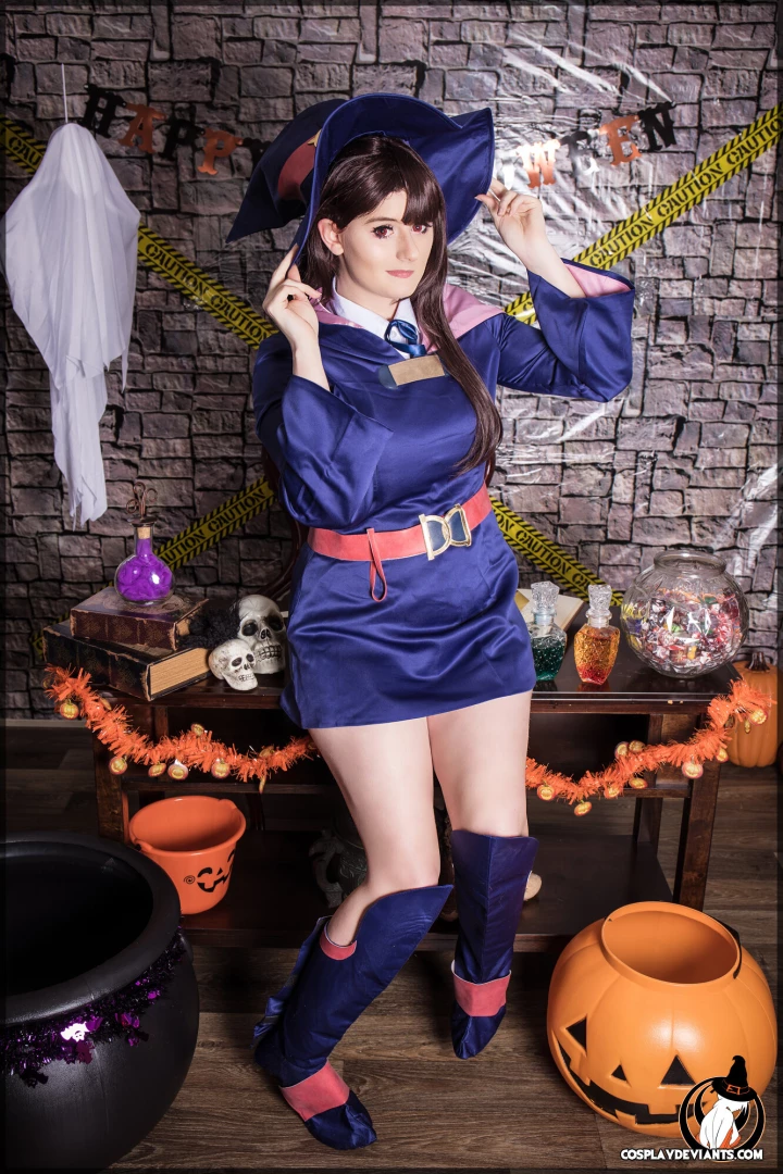 Happy halloween from little witch akko featuring koyomatsu 