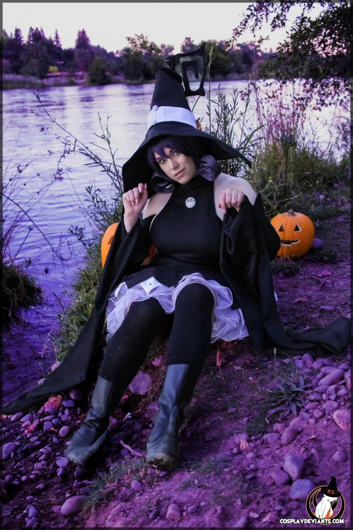 Nya tomorrow is national cat day let s celebrate with aylikatt as 