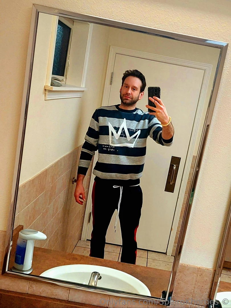 Almost forgot here s your random bathroom mirror pic you know where to part 1 