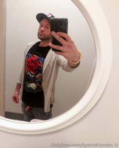 Ok you guys have spoken now y all got me takin random bathroom selfies part 1