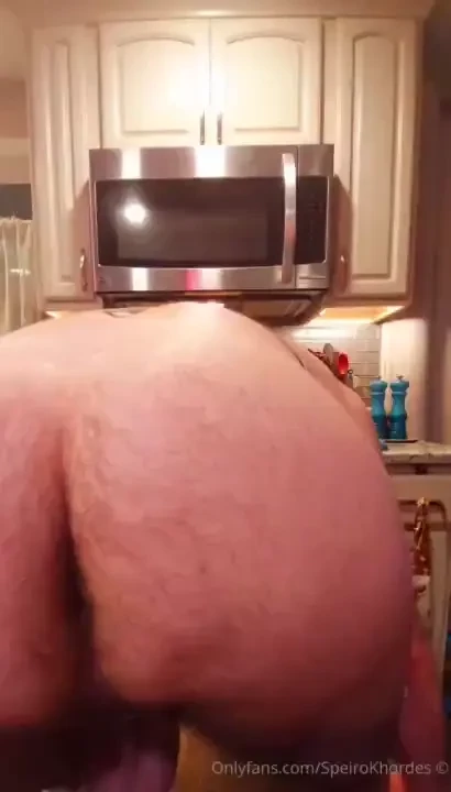 Heyy good lookin what do i have cooking assitizers whore d oeuvres 