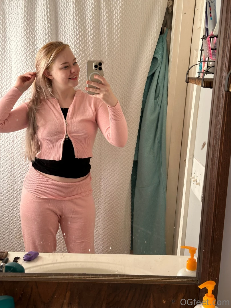 New fits they re only like 20 if you wanna get me something for 