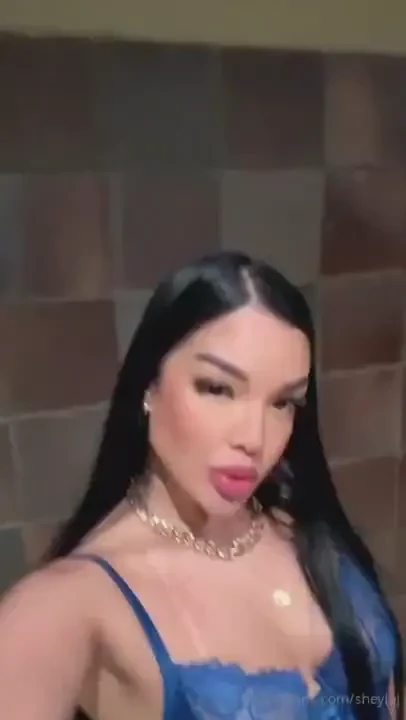 I love getting dressed up for special occasions 