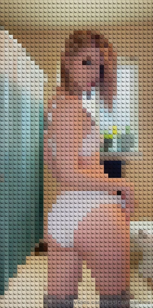 I took some bikini selfies in my bathroom for you before going for a 