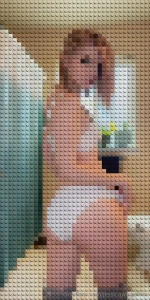 I took some bikini selfies in my bathroom for you before going for a