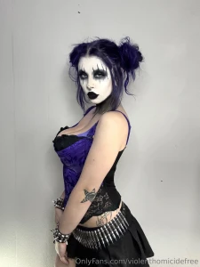 Ever seen a ghost full set with all the tidd-bits in dms only