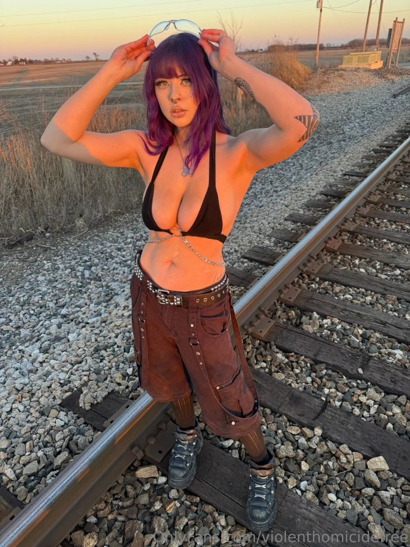 Sunkissed about to be cum-kissed part 3 