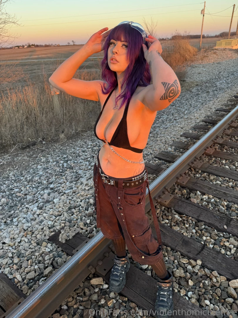 Sunkissed about to be cum-kissed part 1 