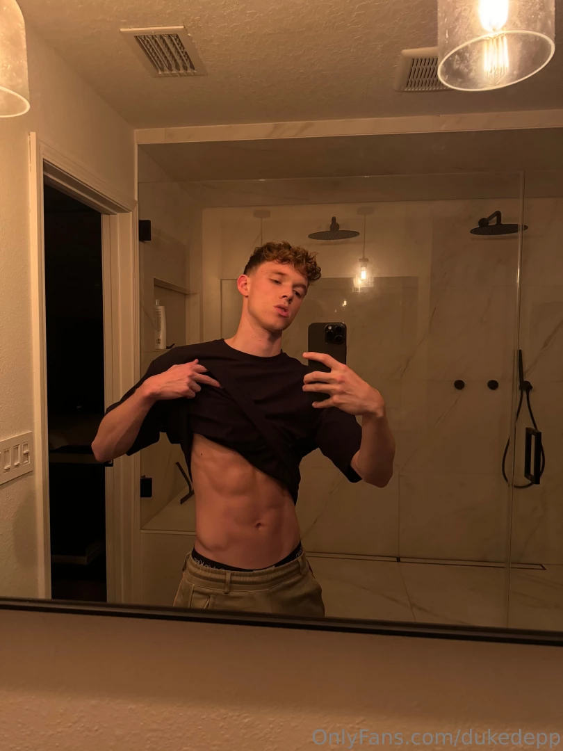 I m so horny rn unlock to see the ones that were too dirty for snap 