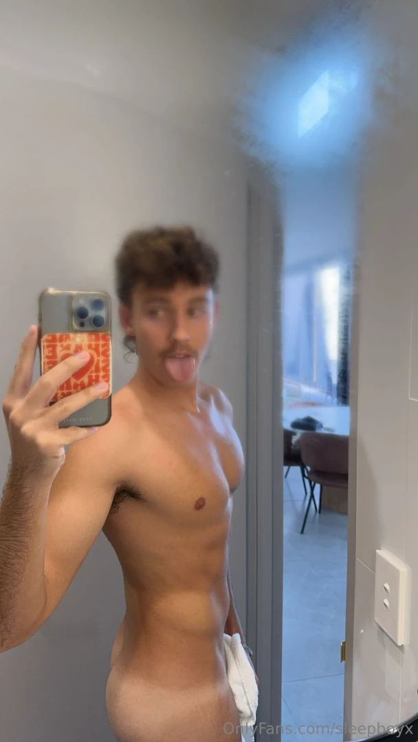 I m having a shower you coming 