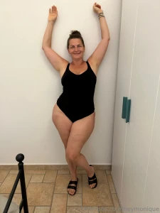 Looking for a good laugh and a bit of banter slide into my dms with