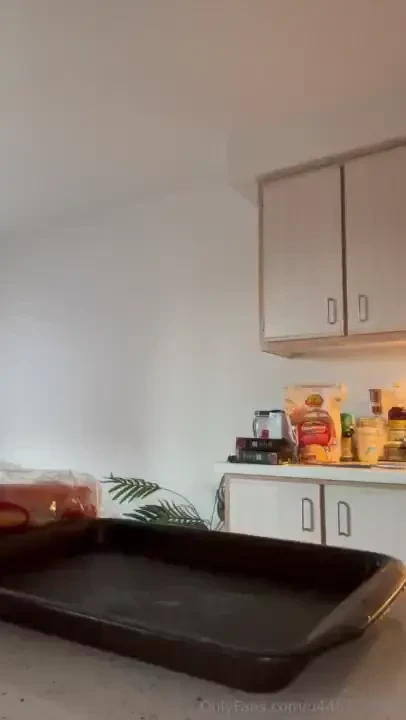 My heads starting to hurt so imma lay down and get off my phone but part 1 