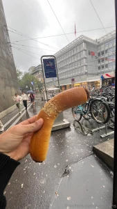 Who s wood bends like this