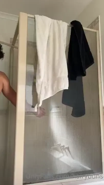 Shower time who s joining me in my latest ppv 