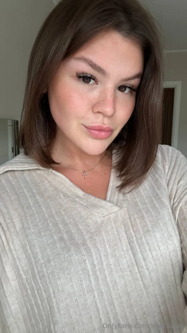 How do you like my eyelashes has anyone noticed a change 