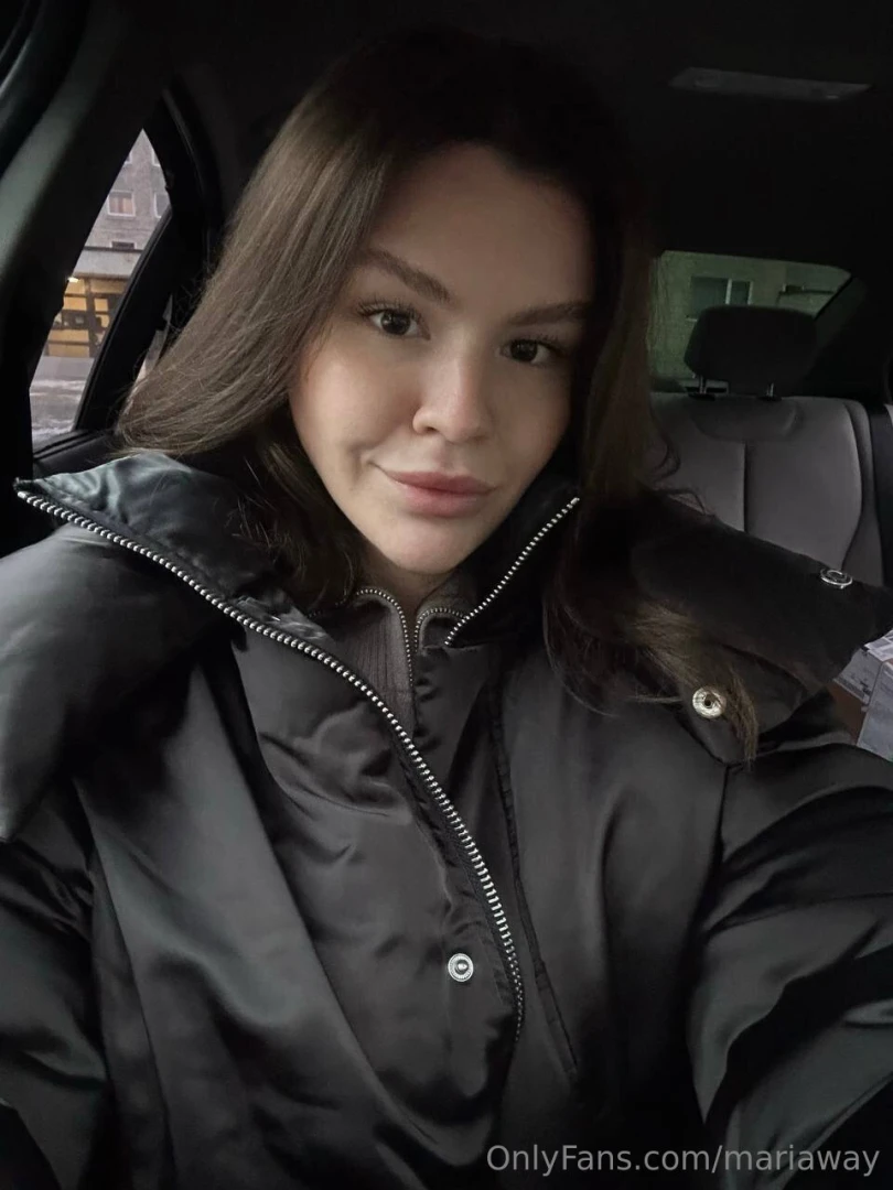 There s a funny joke that the best jacket for winter is a car hahah 