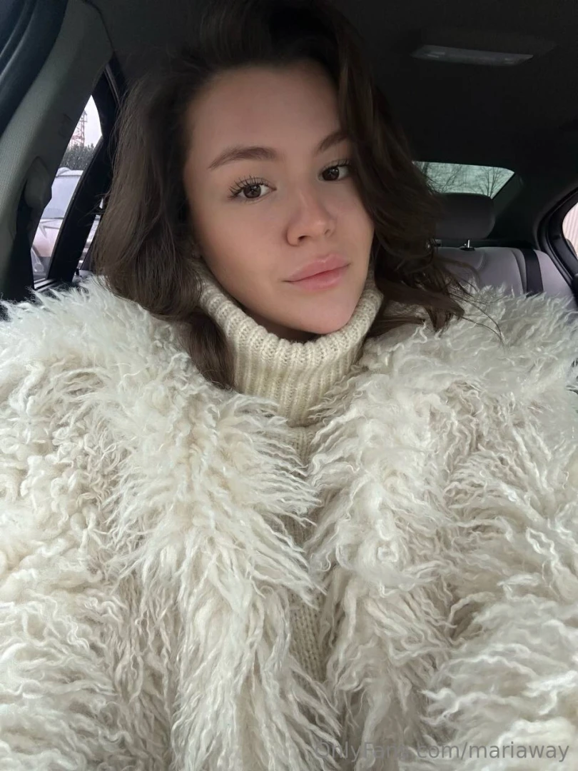 Frost is no big deal when you have your own fluffy cloud 