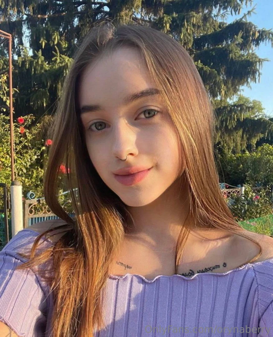 18 years old a naughty girl mialoverr wants to your cock if you want part 30 