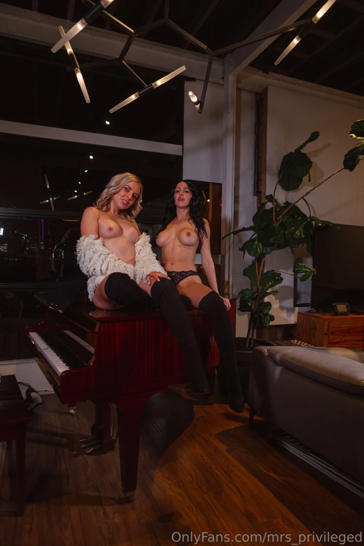 The latest titty and kitty photos of leanna x and myself watch me part 5 