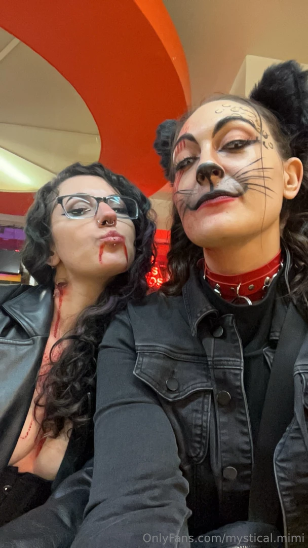 Late evening looking hot with xlynnxcamzx 