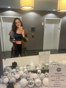 Loveeeee the time of year when everything is sparkly