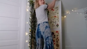 I know you ve missed my dancing vids stripping from my clothes to