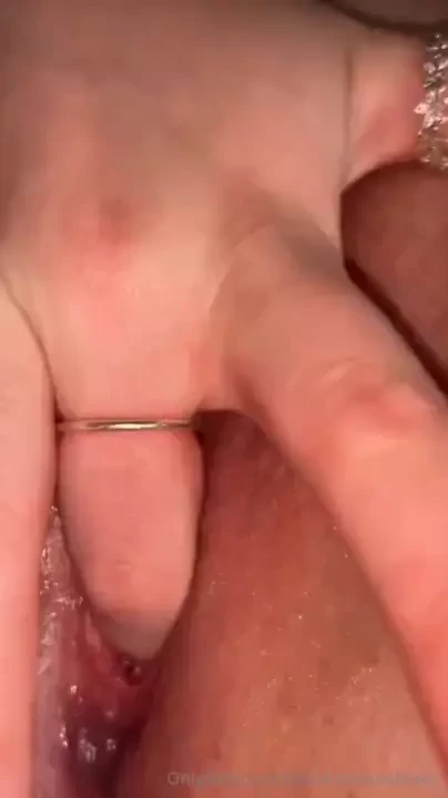 I love fucking my pussy with my dildo when i get horny and making 