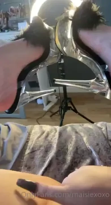 I went to take a picture of my pussy while i was taking pictures in my 