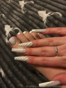 2024 christmas nails it s giving winter wonderland i think these are part 1