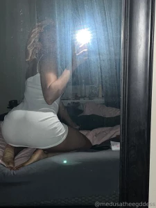 Ass toes and fresh wax part 1