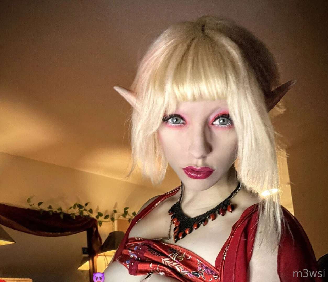 This xxxmas elf has been naughty and made you a lil tease vid 