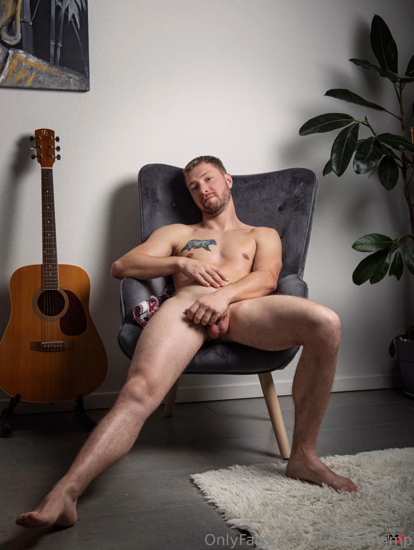 A moment with nak_raphael - swipe part 5 